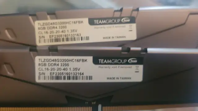 Teamgroup Vulcan Z DDR4 2 X 8GB sticks of desktop ram 16GB total in System Components in Belleville - Image 3