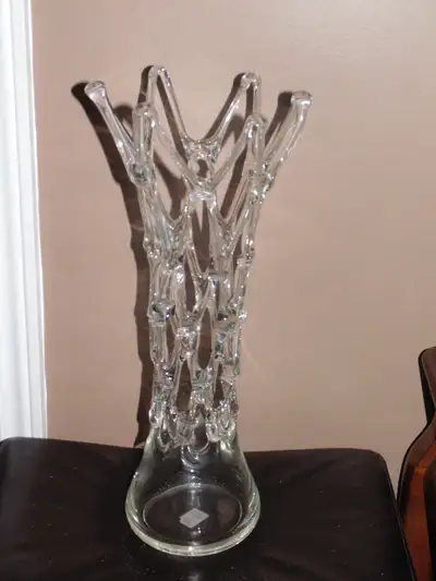 Web Vase, View more