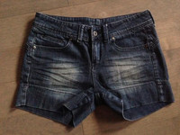 Women MNG Jeans Shorts-Faded Dark Wash Whiskers Waist size 31"