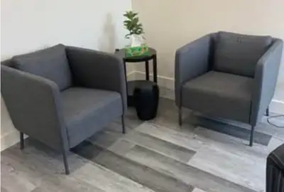 Lot de 2 fauteuils d'appoint modernes – NÉGOCIABLE, View more