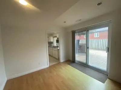 Welcome to Richmond Hill, Bayview & 16th Ave Lease available from June 15, 2026, one year, long term...