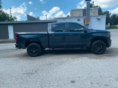 Selling my 2021 Chevrolet trailboss. Great condition,serviced every 5000km. Upgrades include front w...