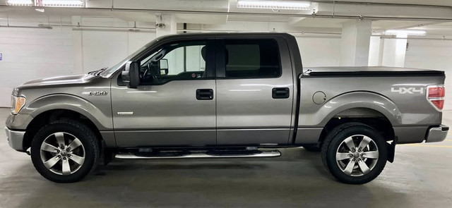 2014 Ford F-150 XLT 4WD SuperCrew  Max. Tow unit in Cars & Trucks in Calgary - Image 2