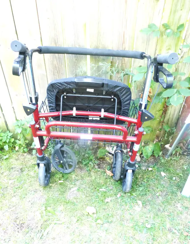 VARIOUS Furniture WIKER SHELF Wicker Table Magazine Rack Stool in Chairs & Recliners in St. Catharines - Image 10