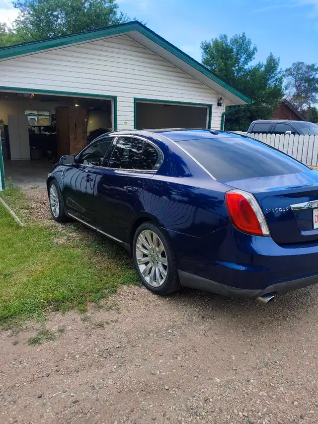 2011 Lincoln MKS513987919657707524