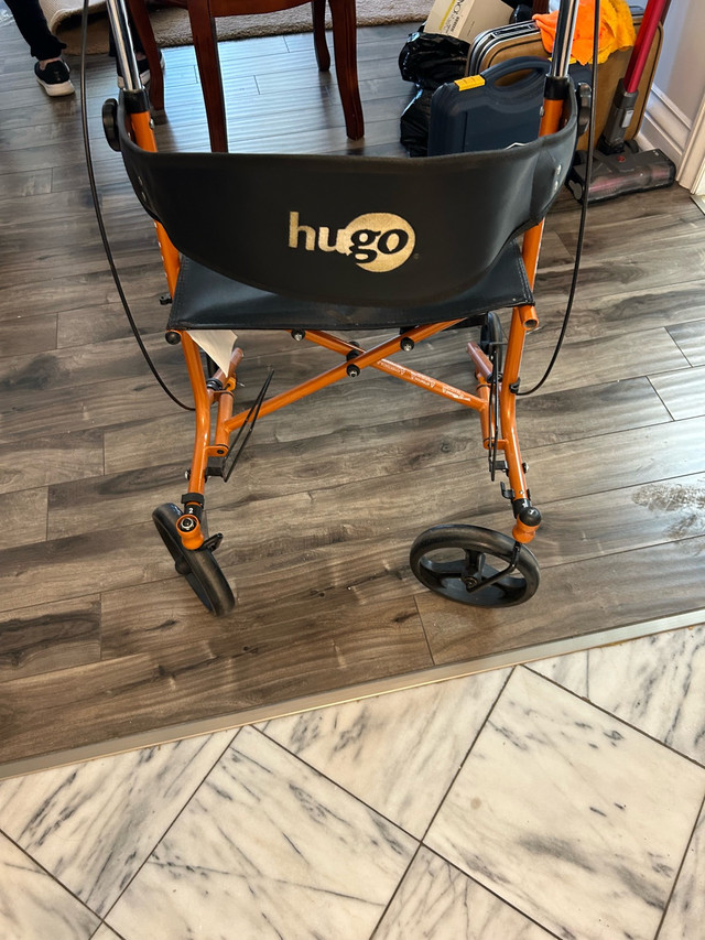 walker  for adult dans Santé et besoins spéciaux  à Ville de Montréal