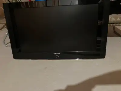 Samsung 32 inch TV, View more