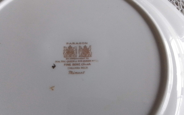 BONE CHINA DESSERT OR SALAD PLATES (2) - The Old Country ROSES in Arts & Collectibles in City of Toronto - Image 2