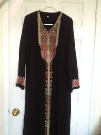 New Elegant High Quality Embroidered Abayas