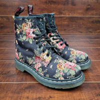 DR MARTEN 1460 Floral Canvas Boots ⎮ Womens 5    US