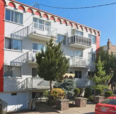 Grand 4 1/2 près Bélanger et Marquette