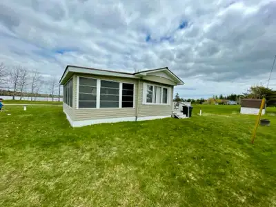 Waterfront Summer Cottage Retreat | Sleeps 6 | Pet-Friendly, View more