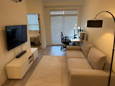 Description: East Facing Ground Floor 1bed/1 bath. Enclosed Patio. 4 appliances, In suite Washer & D...