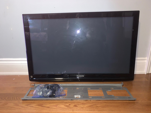 Panasonic TC-P42X2 Plasma HDTV in TVs in Markham / York Region