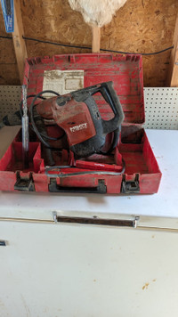 Hilti TE 76 concrete hammer drill.Electric rotation drill 3/4 di