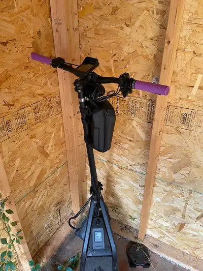 Up for grabs is a Nami Klima 2024 model year e scooter . Max speed 70 km hour . Low low km can’t rid...