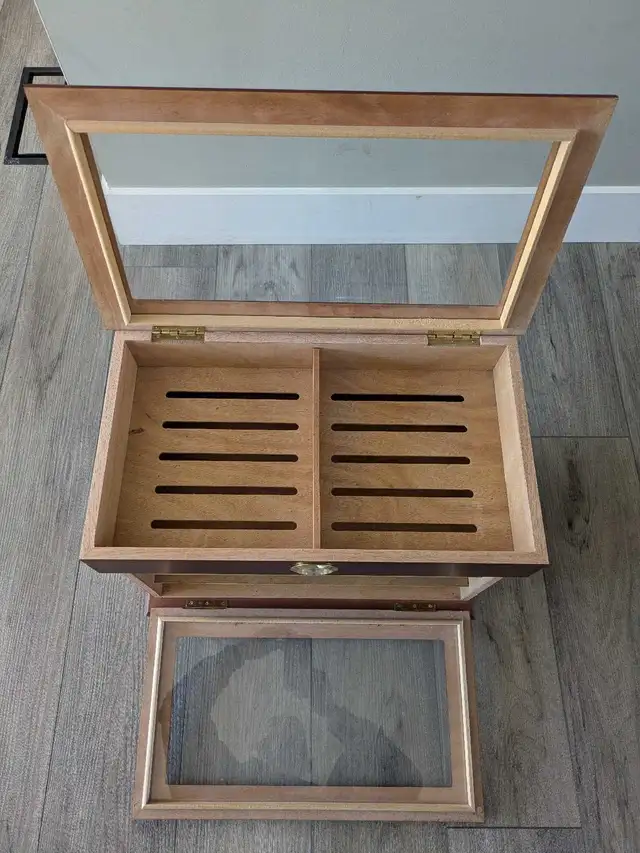 Cigar Humidor in Hutches & Display Cabinets in London - Image 4