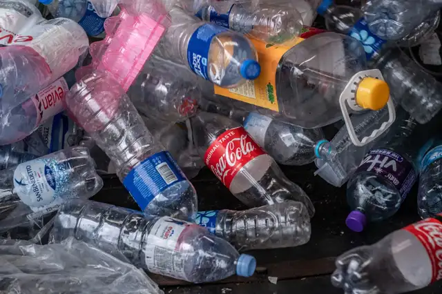 ILL PICK UP YOUR EMPTY BOTTLES/CANS!!553392932693616641
