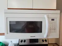 Samsung Microwave with hood fan