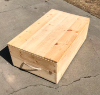 Wood carry box