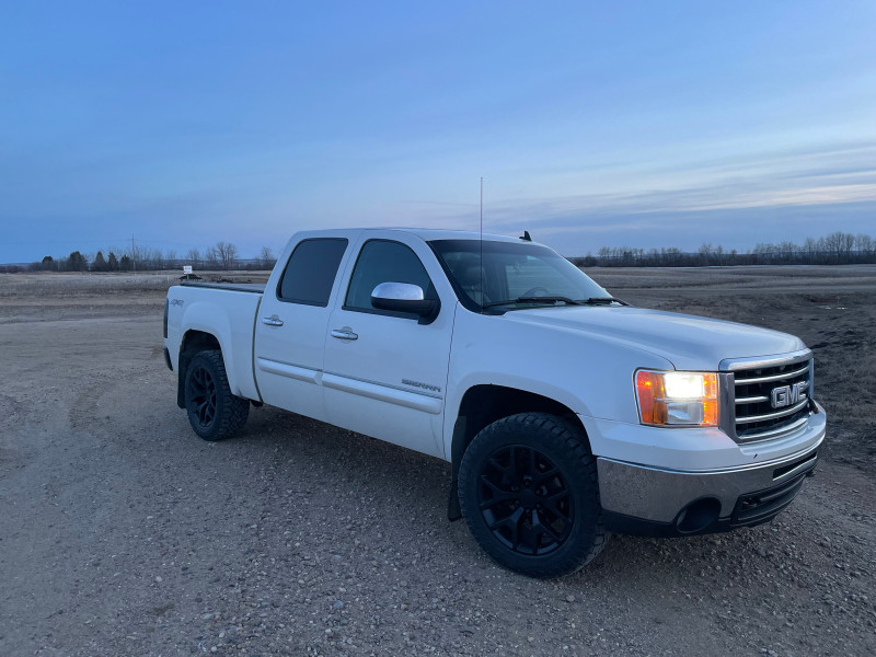 2013 gmc sierra 1500 Cars & Trucks Lloydminster Kijiji