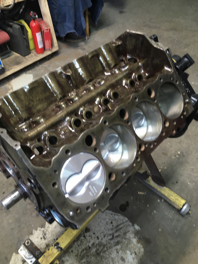 Chevrolet SBC 350 engine  in Engine & Engine Parts in St. Albert