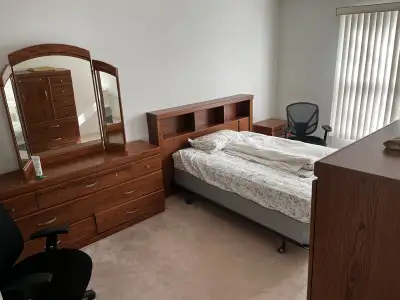 Hello! We have a room available for rent starting at January 2026. The location is located in Centre...