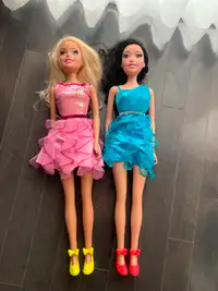 Life Size Giant Barbie Doll / Poupée Barbie géante