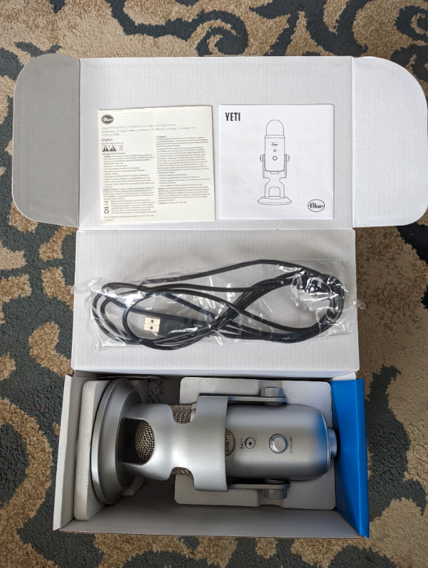 Unleash Your Voice: Brand New (Open Box) Logitech Blue Yeti USB in Speakers, Headsets & Mics in City of Toronto