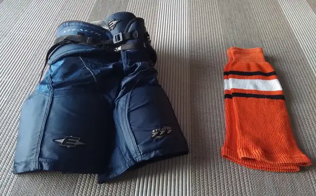 Hockey Skates (new), pants, guards, elbow pads, socks, helmets in Hockey in Edmonton - Image 3