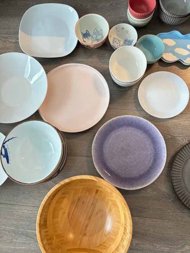 Large Set of Bowls, Chopsticks, Forks & Cutlery in Kitchen & Dining Wares in City of Toronto - Image 7