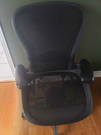 Herman Miller Aeron 