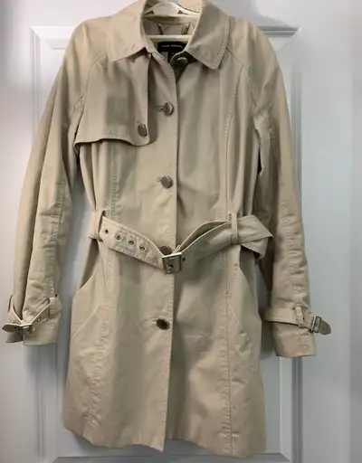 CLUB MONACO beige/ cream Trench Coat, Size S in great condition $39 Pick at 253 South Park Road (L3T...