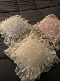 Decorative Pillows 3 for $15