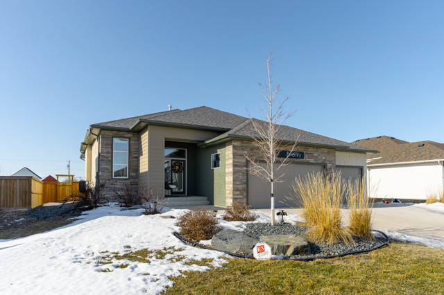 5 Bedroom 3 Bath! Open House Sunday April 14th 2-4 in Houses for Sale in Winnipeg - Image 3
