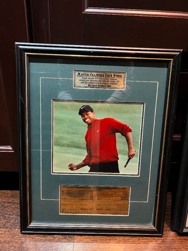 2 FRAMED TIGER WOODS PHOTOS ACTUAL  NIKE GOLF BALL/1997 MASTERS in Arts & Collectibles in Mississauga / Peel Region - Image 3