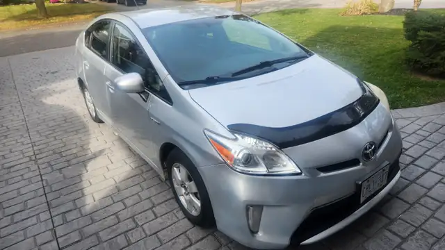 2012 Toyota PRIUS (Hybrid)