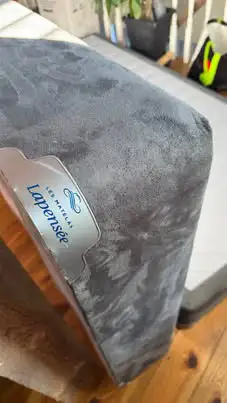 Split box spring King bed  comme neuf, View more