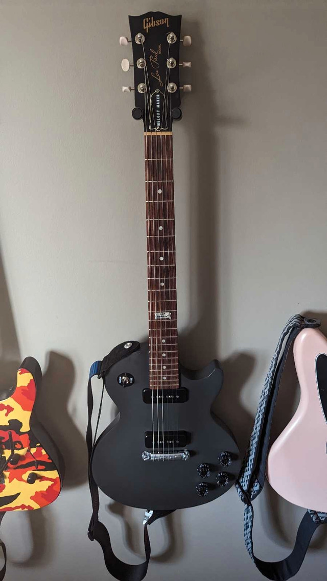 2014 Gibson Melody Maker P-90 in Guitars in Ottawa - Image 2