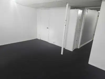 **Large Basement Room for Rent – Available May 1st – $950/month (All-Inclusive)** Spacious, unfurnis...