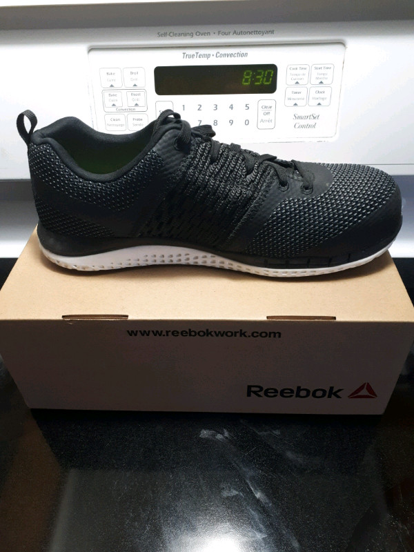 REEBOK Work Shoe PRICE DROP  in Men's Shoes in Owen Sound - Image 2