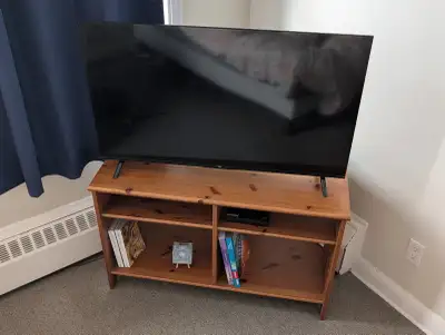 Meuble TV d'angle IKEA en bois – bon état, View more