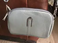 Genuine Leather Shoulder Bags for women.