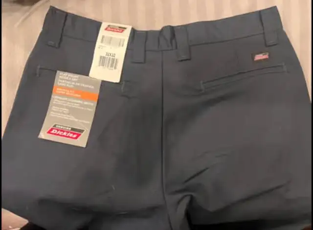 Genuine Dickies Flat Front Work Pants in Men's in Oshawa / Durham Region - Image 4