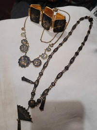 Antique jewelry set from Japan