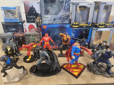 DC Comics Figures / Statues, View more
