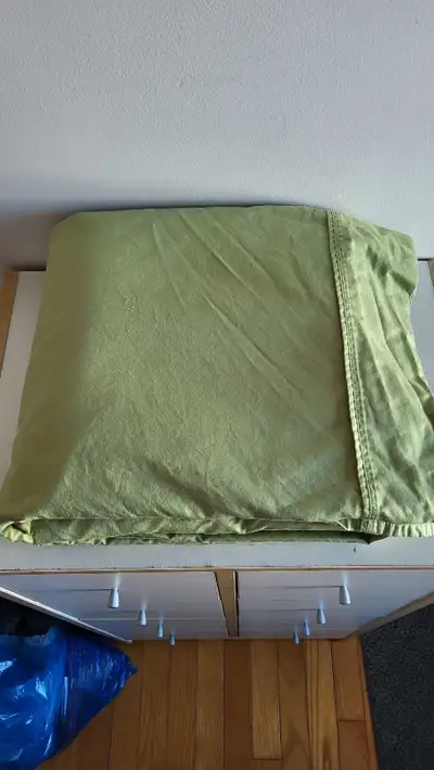 Celery Green King Bed Sheets Set, View more
