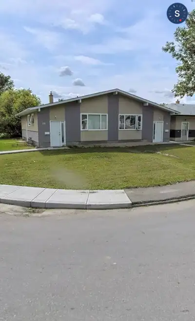 I am getting ready to sell my 4-Unit rental property ( Multi Family 4 separate units on a double cor...