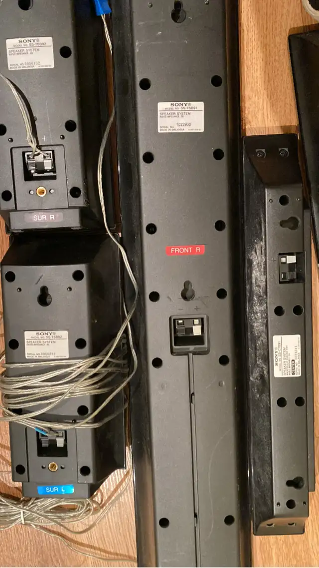 Sony Speakers in Stereo Systems & Home Theatre in Mississauga / Peel Region - Image 3