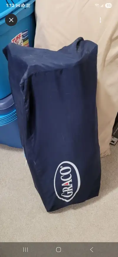 FOLD AWAY PORTABLE CRIB WORKS GREAT 60.00 OR BEST OFFER